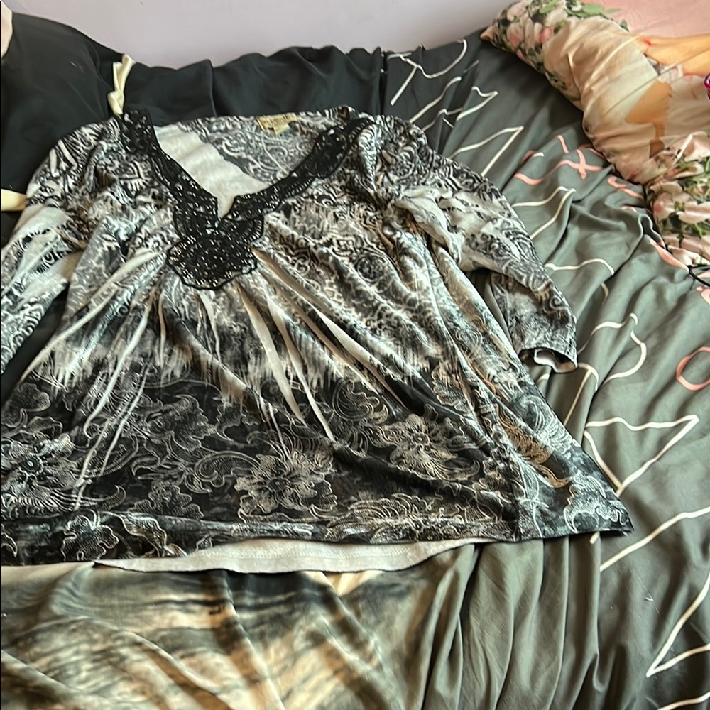 ONE WORLD Black and Gray Embellished 3/4 Sleeve Blouse